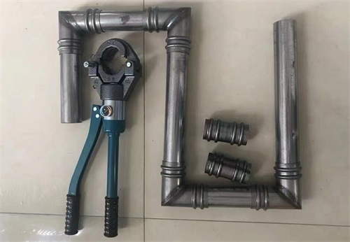 闵行承台冷却管